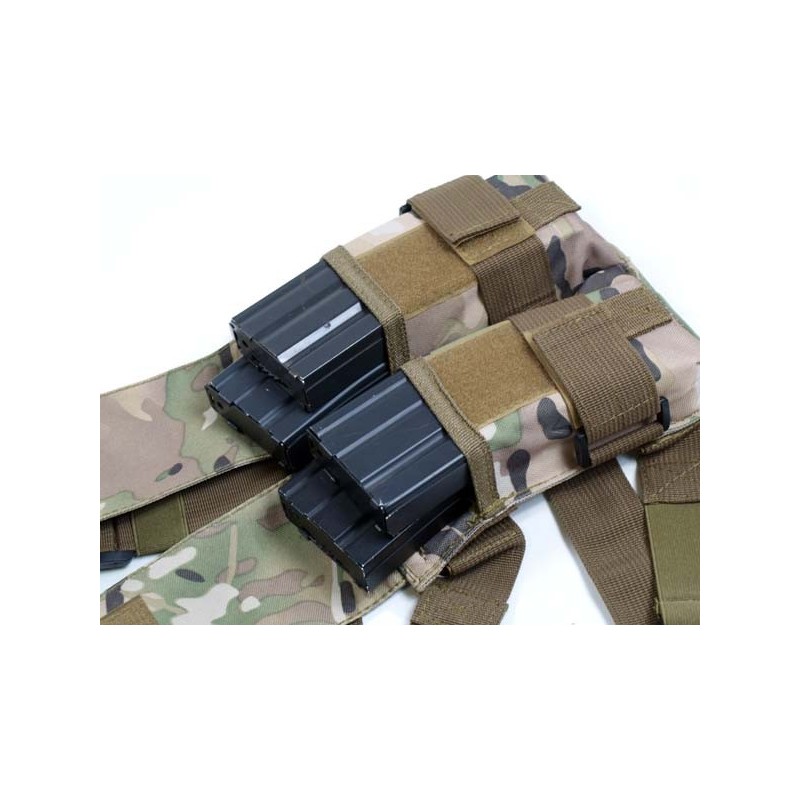 Portacargador de pierna doble M4